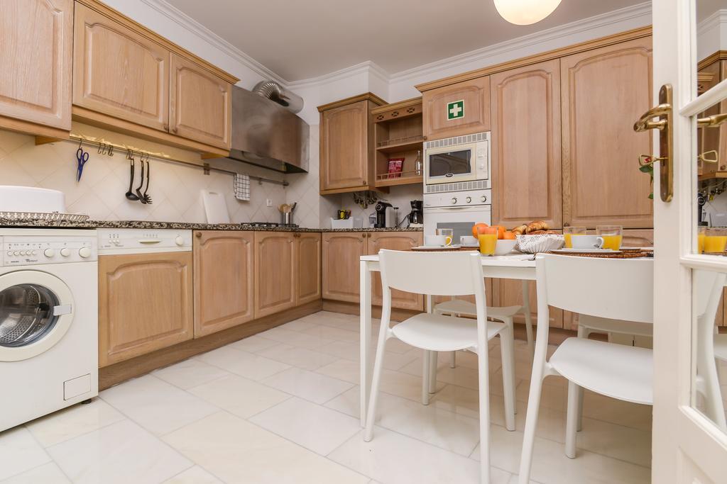 Jardim Das Flores Luxury Apartment Lisbon Exterior photo